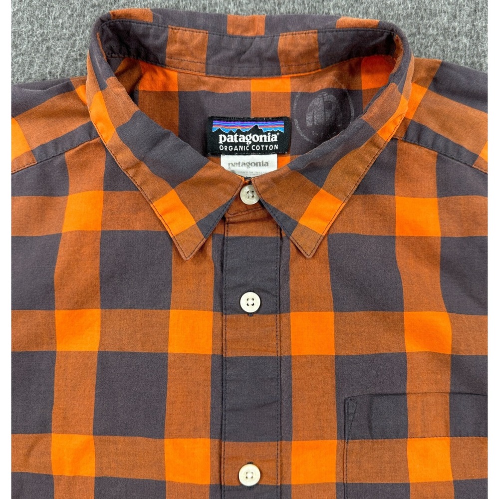 Patagonia Shirt Mens Medium Gray Orange Plaid‎ Check Organic Cotton Button Up - Picture 2 of 8